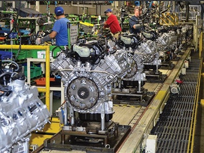 Sugieren reducir tamaño y potencia de los automóviles